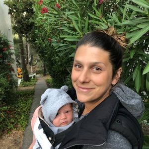 Meet your Posher, Danielle